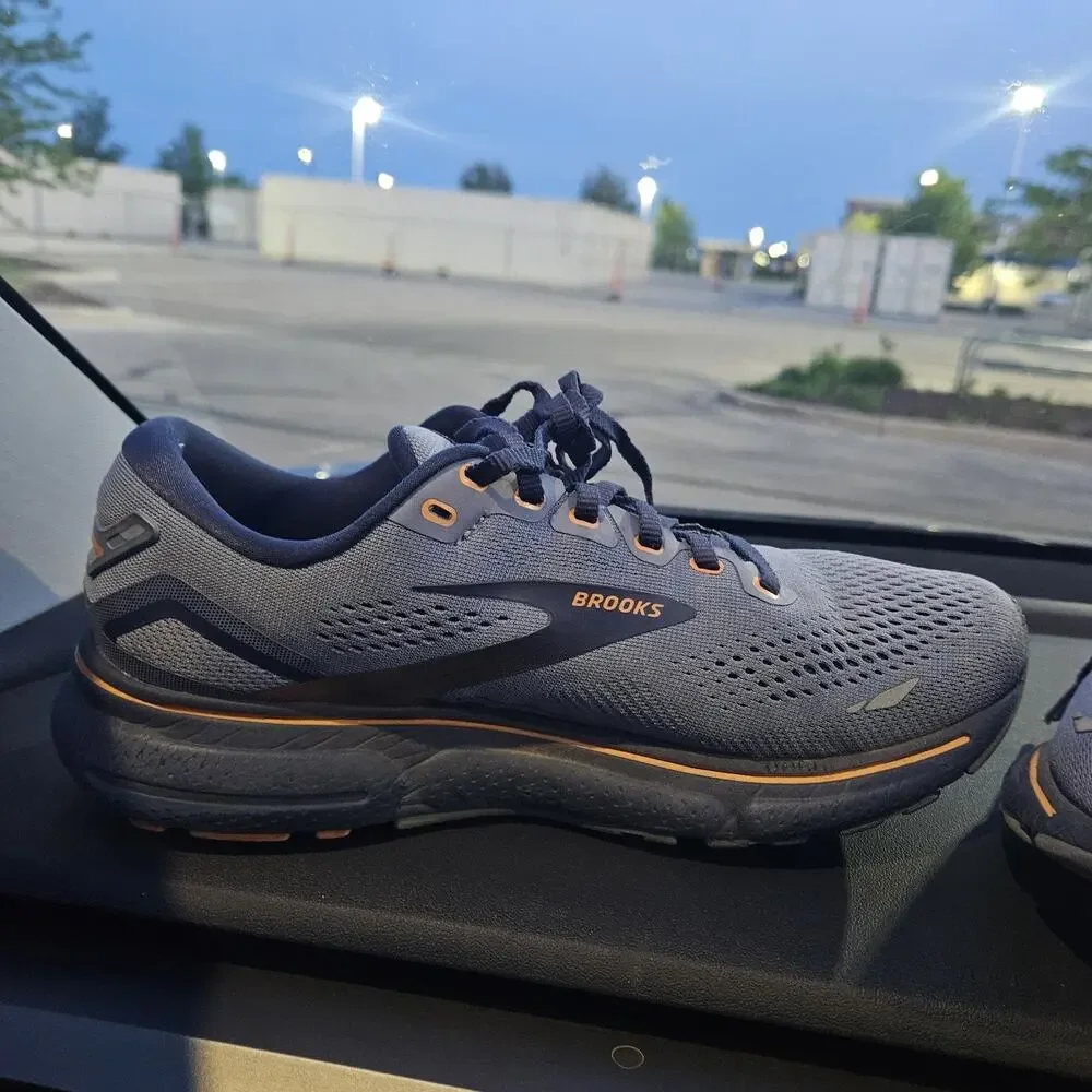 Brooks Ghost 15 1103932E025 Flintstone/Peacoat Running Shoes Men Sz 7 Wide 2E
